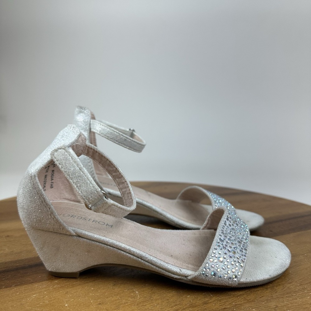 Little Girls Nordstrom White Silver Faux Suede Rhinestone Wedge Sandals Size 13